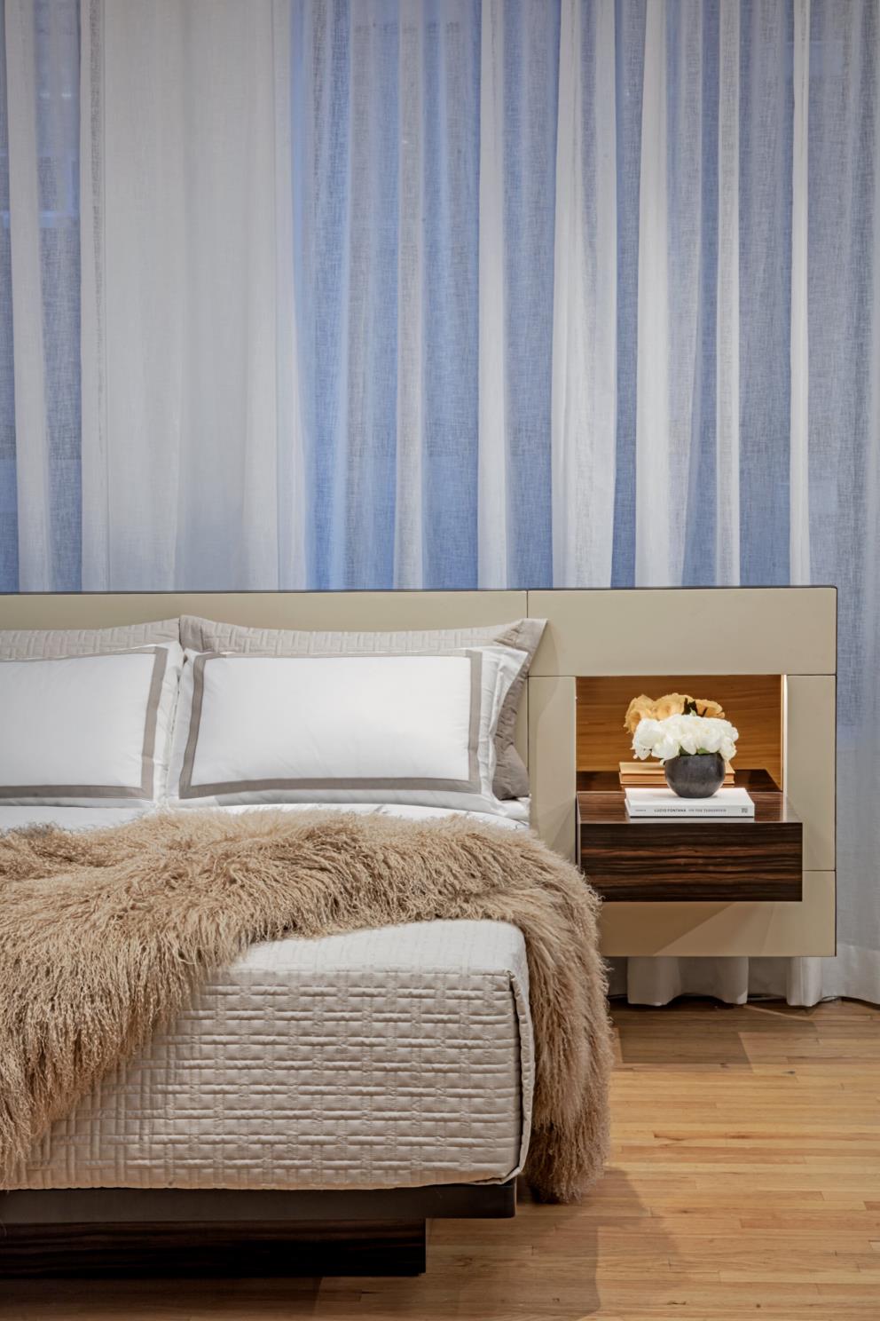 bed_mattress_303_PlE_2